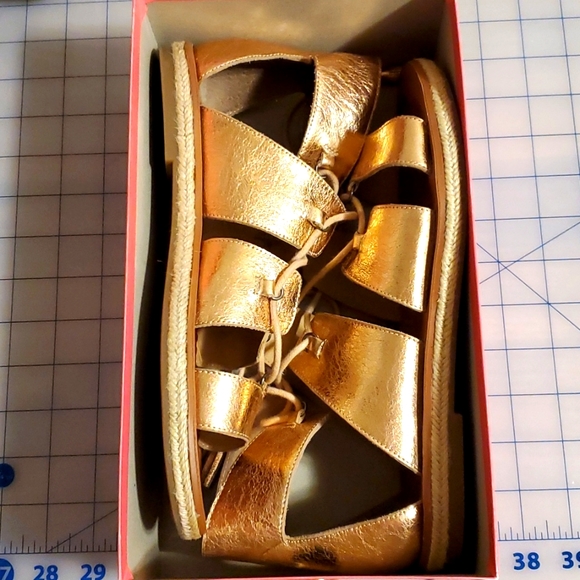 Lucky Brand Rose Gold Gladiator sandals 9.5 - Picture 2 of 7